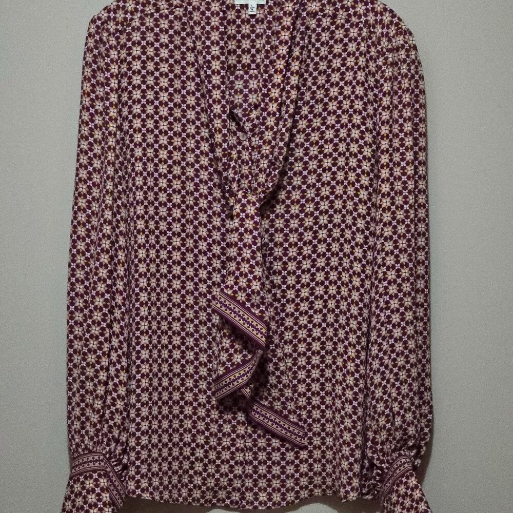 Women's LS Blouse with built in scarf  sz L